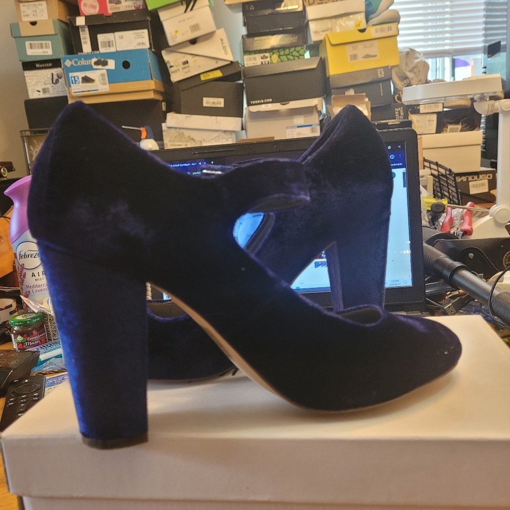 Ladies High Heel